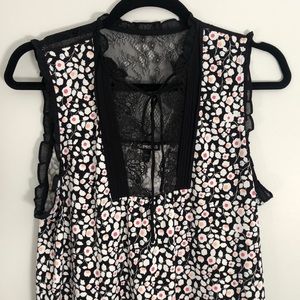 Express Floral Lace Detailed Tank Blouse